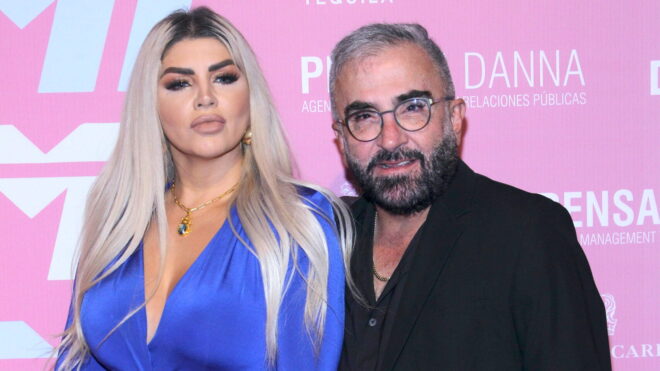 Mariana González y Vicente Fernández Jr.