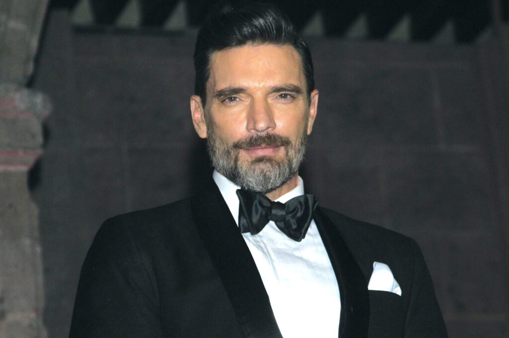 Julián Gil