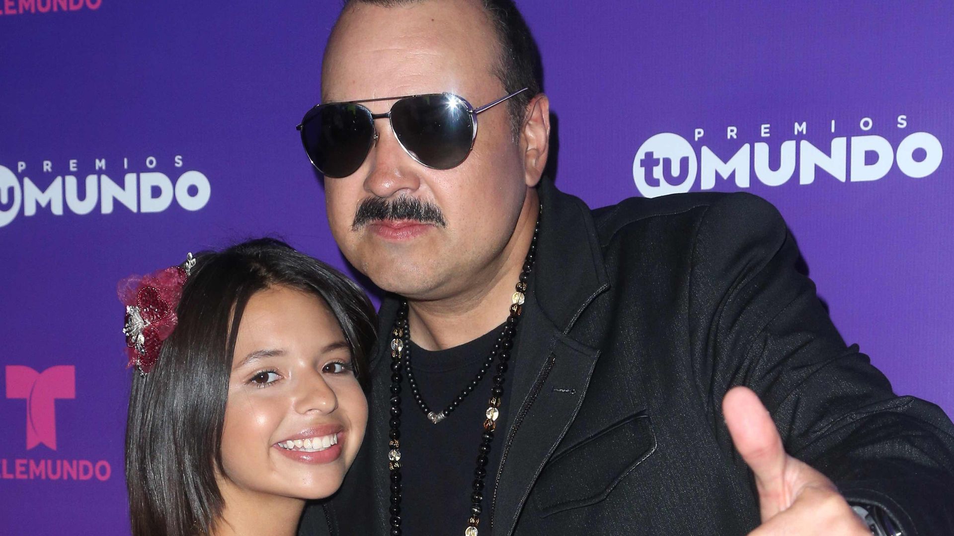 Pepe Aguilar y su hija Angela Aguilar