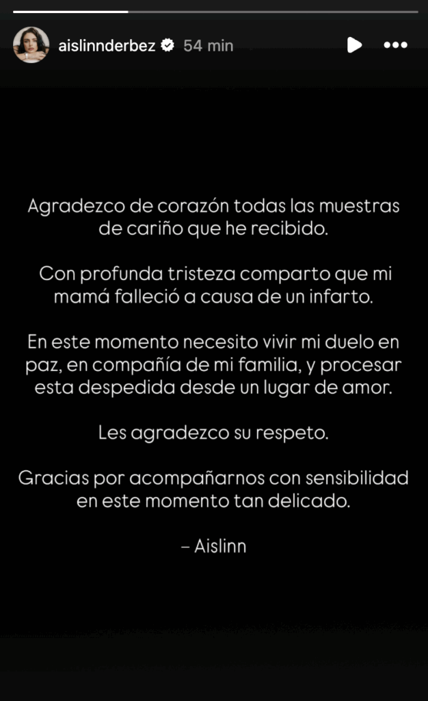 Aislinn Derbez revela la causa del fallecimiento de su mamá.