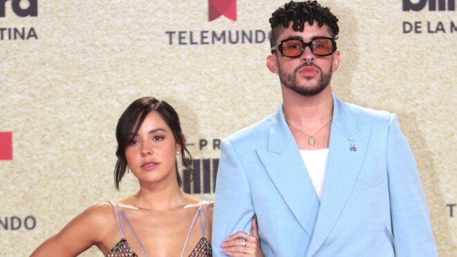 Bad Bunny y Gabriela Berlingeri
