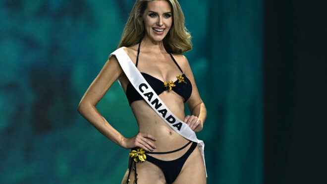 Miss Canada Jaime VandenBerg